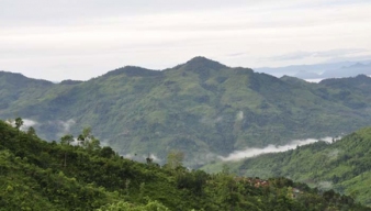 NÚI CÀ ĐAM QUẢNG NGÃI HUYỀN BÍ THU HÚT NHỮNG NGƯỜI MÊ KHÁM PHÁ