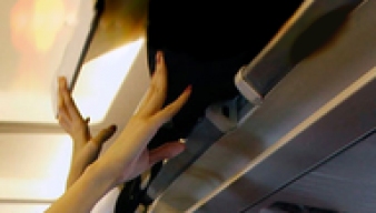 10 Điều Cấm Kỵ Khi Đi Máy Bay