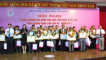 Hội nghị tuyên dương gia đình văn hóa tiêu biểu xuất sắc tỉnh Quảng Ngãi - Khách sạn Hùng Vương