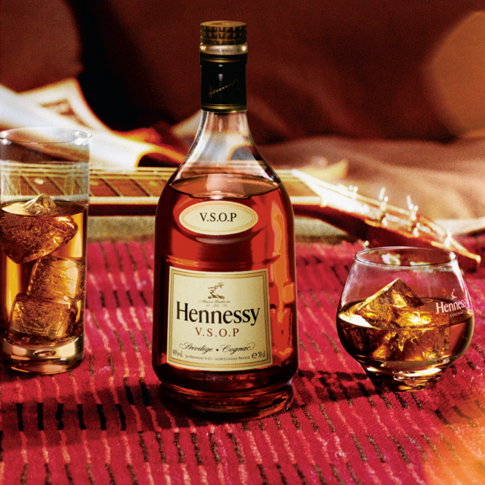 Rượu Hennessy - Trung Tâm Thương Mại