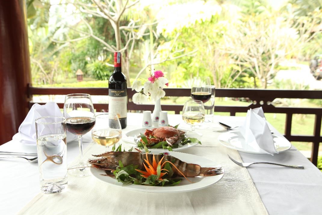 Chương trình khuyến mãi tháng 6 Khu du lịch Sa Huỳnh