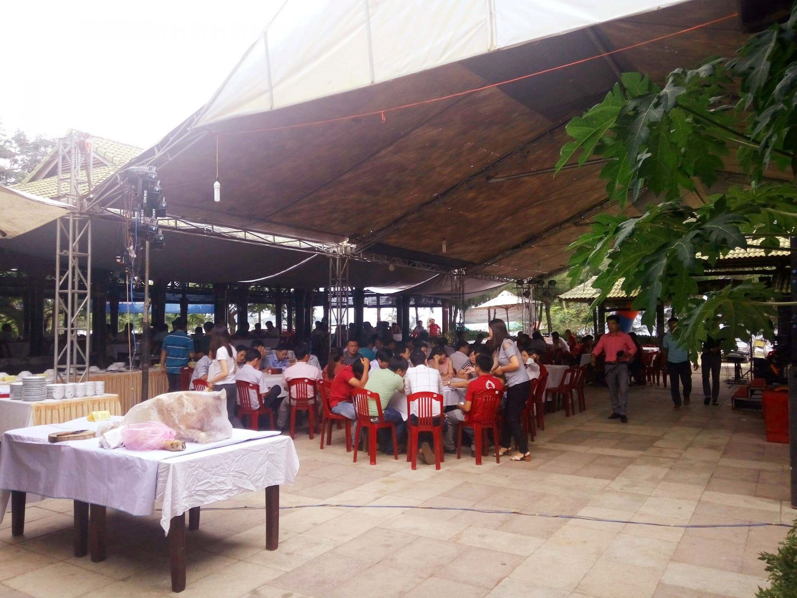 Nhà hàng - Khách sạn Mỹ Khê - Quảng Ngãi