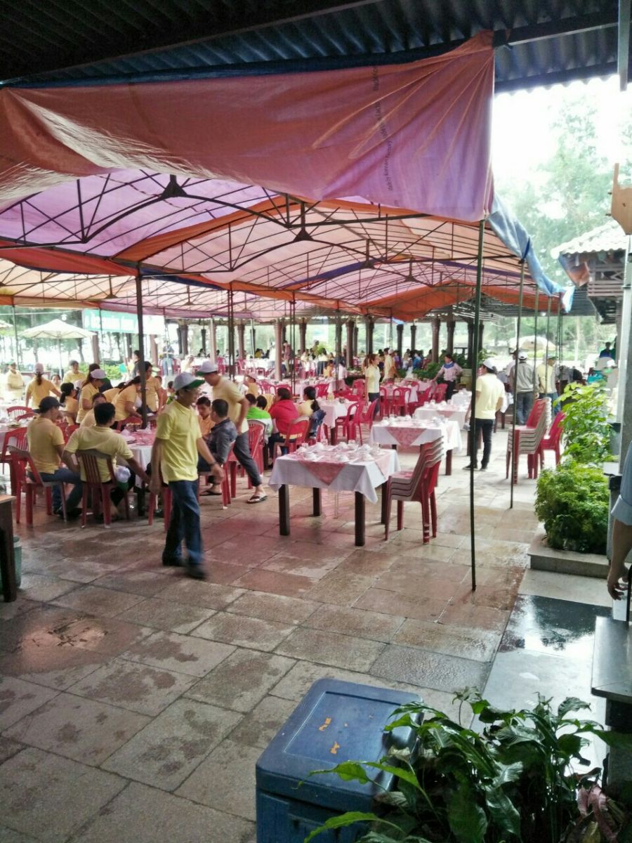 Team Building tại Biển Mỹ Khê - Quảng Ngãi